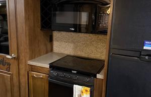 2019 Chaparral 381RD RV rental photo 17