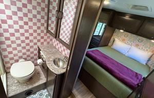 The Cheetah | Glamping on Wheels – Sleeps 6-8