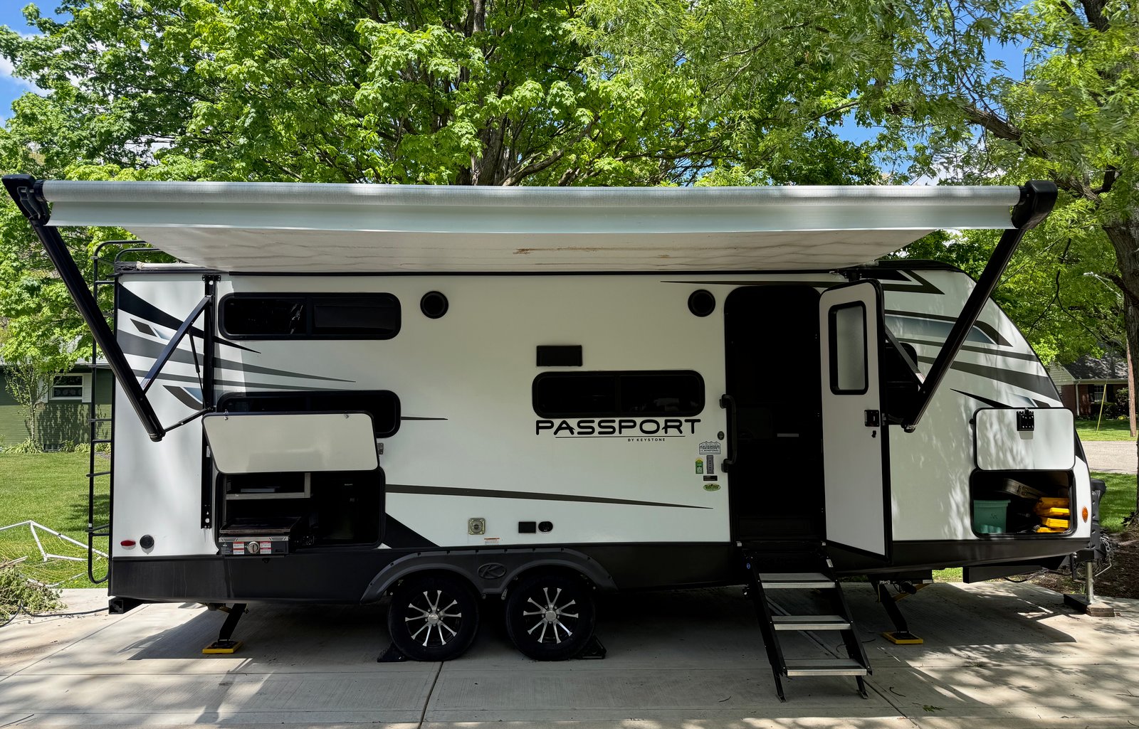April & Andrea's Kid and Dog approved RV Rental