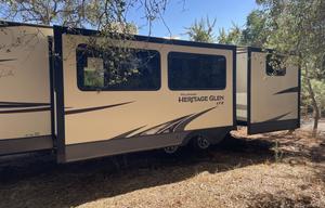 Kid-Friendly Heritage Glen | Private Bunks