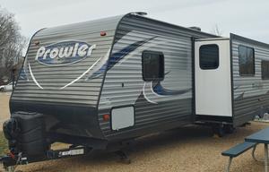 2019 Heartland Prowler 286P BHS RV rental photo 3