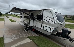 2023 Keystone RV Cougar Half-Ton 27BHS
