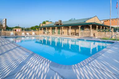 Bandera Pioneer River Resort