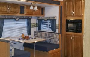 The Miller's Trailor RV - Your Hotel Accomodations On Wheels -TEMP UNAVAIL