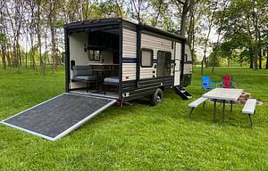 2019 Wolf Pup Toy Hauler