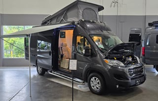 Tayler Swift 20D Van ROOF TENT Sleeps4  2024