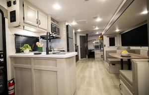 Beautiful Family Friendly 33 ft. Aurora RV