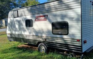 2022 Dutchmen RV Coleman Lantern