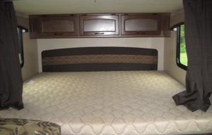 2015 Jay Feather Ultra Lite X213 RV rental photo 14