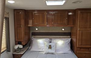 Coachmen Leprechaun - DELIVERY AVAILABLE