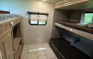 Loaded Bunkhouse - perfect for families/groups