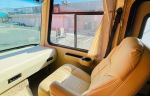 2013 Thor Motor Coach Daybreak 28PD