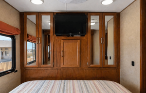2014 Coachmen RV Pursuit 29 SB RV rental photo 10