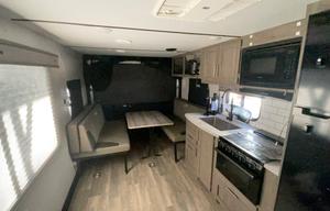 The Allens Cozy Camper