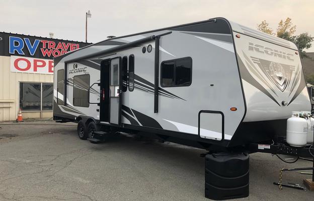 2019 Iconic 27 ft. Toy Hauler
