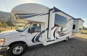 Easy-to-Drive Family RV | Entegra Odyssey 27U