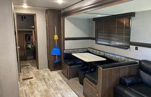 2019 CrossRoads RV Zinger ZR290KB