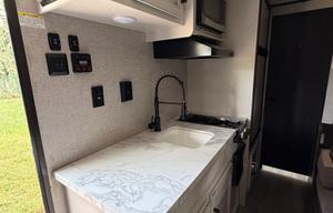 2022 Jayco Flight SLX BAJA