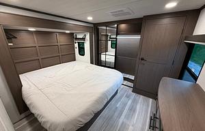 2026 Keystone Cougar Mid Bunk