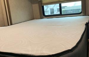 JOEY - 2019 Coachmen Freelander M-26 RS