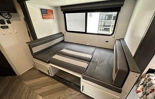 Salem FSX - Upgraded Lightweight Bunkhouse!