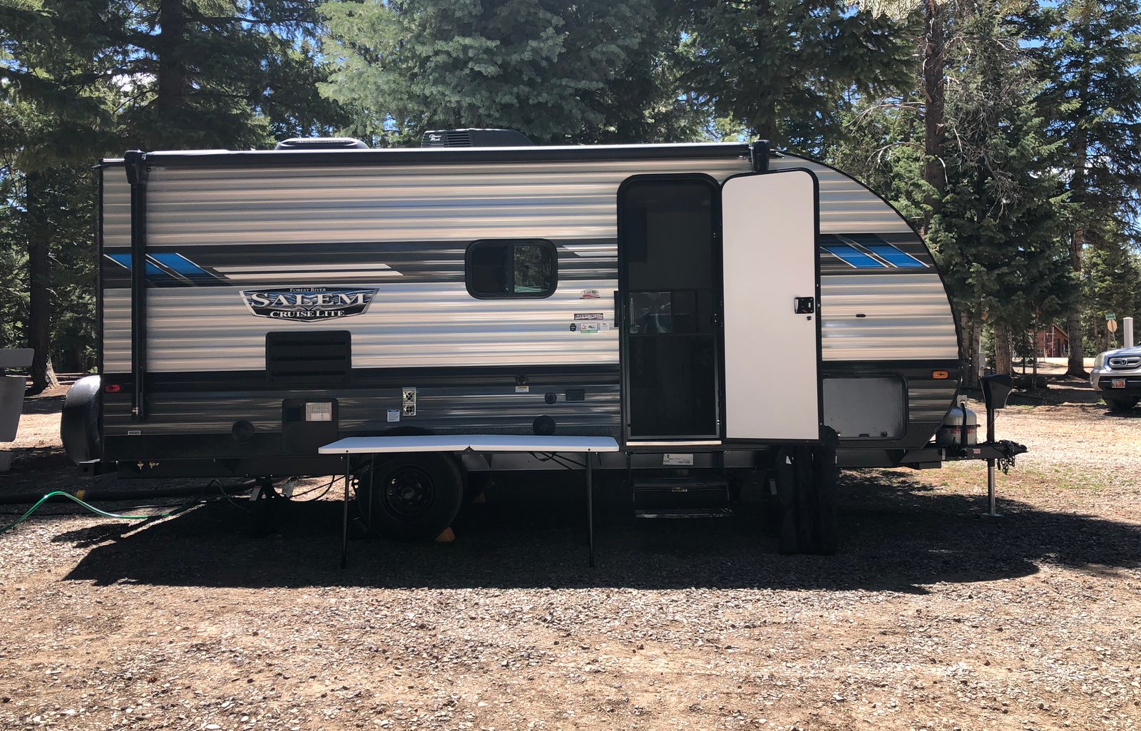 Rollin' Inn- 2021 Forest River Salem Select 177BQ