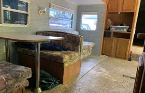 2004 Keystone RV Springdale 280FWIKSSR RV rental photo 5