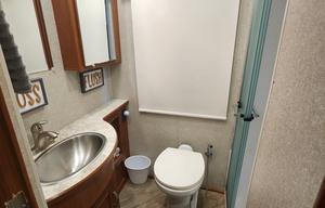 2019 Winnebago Forza 38W
