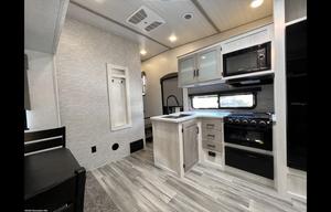 Family Bunkhouse RV w/ Starlink