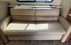2013 Thor Motor Coach ACE 30 1