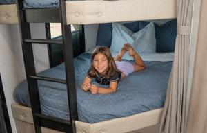 DOLLY | 2025 Della Terra Bunkhouse | Sleeps 8