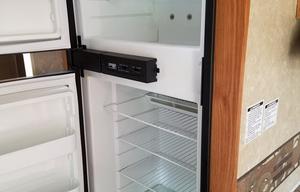 2009 Gulf Stream Kingsport 295 QB LE Trailer