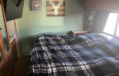 2008 Winnebago Sightseer 35J