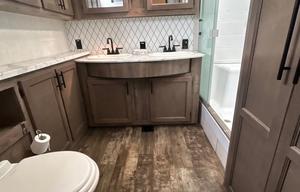 2021 Sabre 37FLH Front-living fifth wheel
