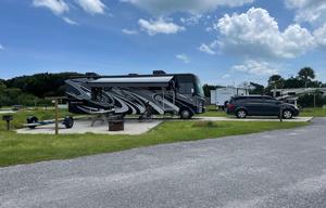 2021 Forest River RV Georgetown 5 Series 31L5 RV rental photo 5