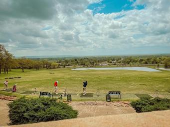 Eagle Crest Golf and RV Park