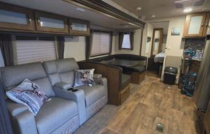2018 Forest River RV Salem 27DBK RV rental photo 8