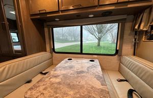 John's Thor Motor Coach Four Winds 22E