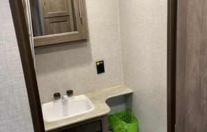 2022 CrossRoads RV Zinger ZR298BH RV rental photo 6