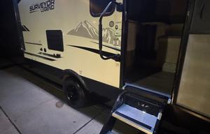 The Little Hauler 3,700 lb Bunkhouse