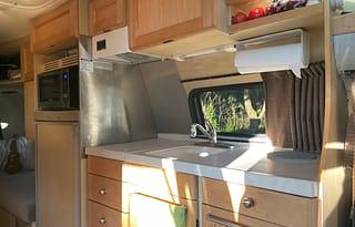 Off-Grid Solar 2005 Roadtrek 210P Bike Carrier