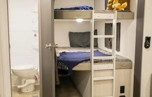 Beautiful Family Friendly 33 ft. Aurora RV