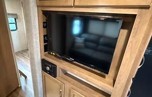 2018 Coachman RV Catalina Legacy 313DBDSKLE