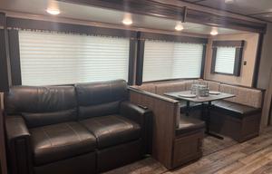 2019 Keystone hideout 29 dfswe luxury sleeps 10