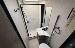 Sleep 6 - Luxury Family Fun RV Coachmen