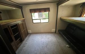 2017 Forest River RV Salem Villa Series 402QBQ Classic RV rental photo 8