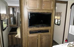 2018 Keystone Bullet - 2 Slides - Rear Bunkhouse "1ne"