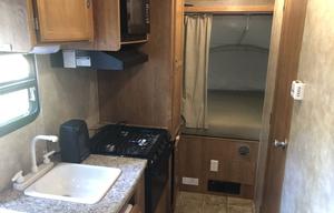 ‘Jiminy Jayco’ 17C Hybrid SUV friendly