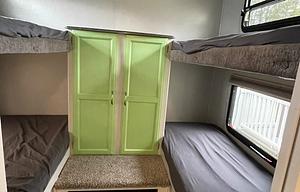 Quad Bunk Pet Friendly Coachmen RV Freedom Express 29SE