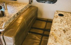 2019 Freedom Traveler—Spacious Family RV